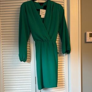 Emerald Green Wrap Dress with V-Neck and Bishop Sleeves